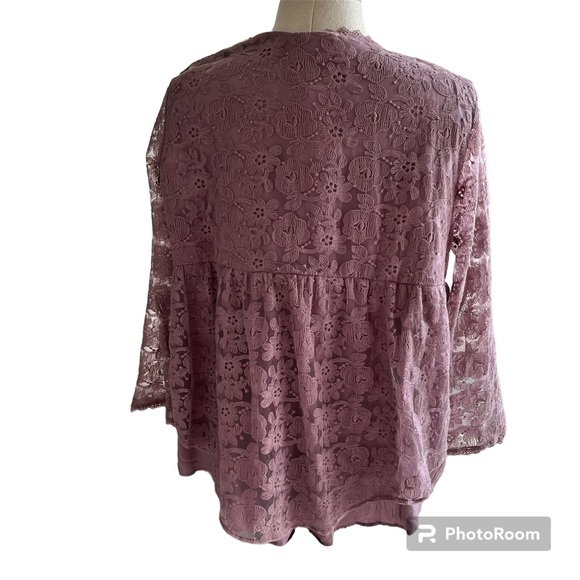 Lace Button-Down Top in Mauve - Picture 2 of 6